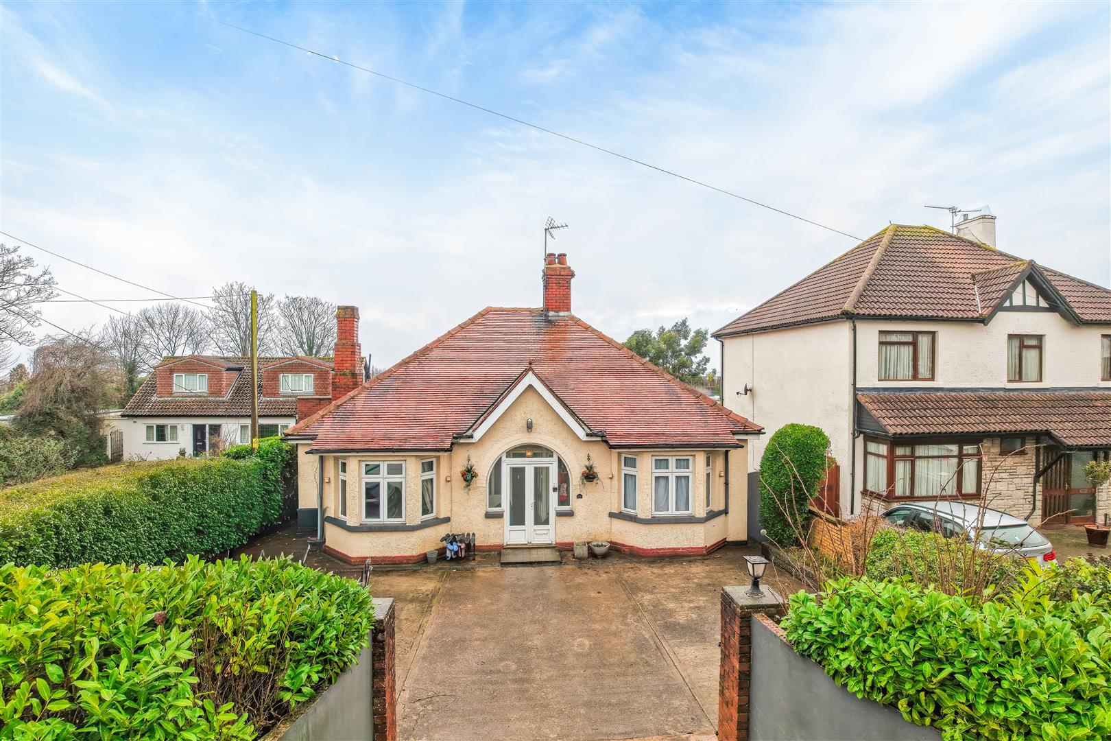 76 South Road, Sully, CF64 5SL